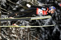 Smučarski skoki: Skozi kvalifikacijsko sito vseh šest Slovencev