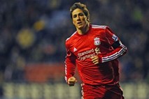 Sedaj tudi uradno: Torres prestopil iz Liverpoola v Chelsea