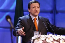 Pred vrhom EU so se pojavila trenja med Barrosom ter Parizom in Berlinom