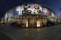 Nedeljski Super Bowl med Pittsburgh Steelers in Green Bay Packers obeta pravo poslastico