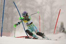 Slalom: Po prvi vožnji vodstvo Švedinje, v finalu brez Slovenk