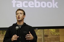Vzgoja otroka po Zuckerbergovo: Otroku najnovejšo tehnologijo