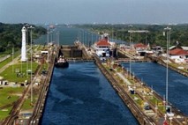 Kitajska želi z železnico prek Kolumbije ogroziti primat Panamskega prekopa