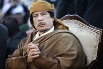 "Gadafi, ven!" Valu protirežimskih protestov ni ubežala niti Libija