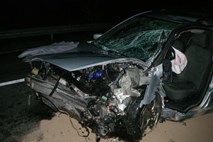 Kronika minule noči; prometna nesreča s smrtnim izidom v Smolniku