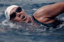 Martin Strel ima 61-letno konkurentko pri plavanju na dolge razdalje