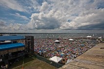 Folk festival v Newportu prvič od leta 1959 razprodan
