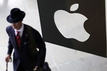 Apple v drugem četrtletju več kot podvojil dobiček
