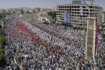 Al Zavahiri izrazil podporo sirskemu revolucionarnemu gibanju