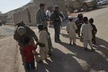 Ameriški vojak obsojen na dosmtrno ječo za umor afganistanskega civilista