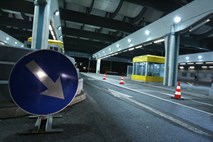 Nov dogovor glede Karavank: Avtoprevoznikom bi povrnili del razlike v cestnini, slednji nezadovoljni