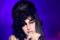 Toksikološke preiskave: V telesu Amy Winehouse v času smrti ni bilo prepovedanih drog
