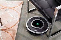 Prihaja izboljšana serija robotskih sesalnikov Roomba