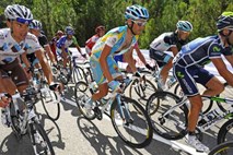 Taaramae zmagovalec 14. etape, Wiggins ostaja na vrhu, polom Brajkoviča