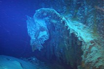 Dvesto ton srebra globoko pod morsko gladino: Našli razbitine ladje iz druge svetovne vojne