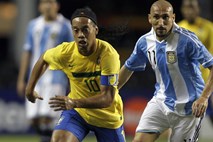 Ronaldinho še ni obupal: Za Brazilijo želi zaigrati na OI 2012 v Londonu