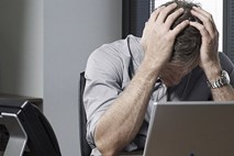 Črna smrt 21. stoletja: Stres je glavni krivec slabega počutja na delovnem mestu