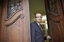 Radovan Žerjav: Prvi korak k reševanju bančnega "močvirja" bi bil odstop guvernerja Banke Slovenije