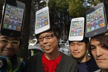 Nadgradnja iPhonea pokvarila mobitele, uničila aplikacije in izbrisale številke