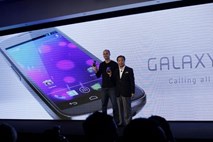 Samsung in Google predstavila pametni telefon Galaxy Nexus