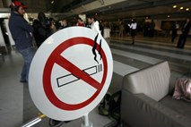 Popolna prepoved kajenja in tobačnih oglasov na Euru 2012