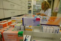 Vabilu ministrstva za zdravje za skupno nakup zdravil se je odzvala večina bolnišnic