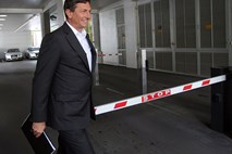 Zalar, Pahor in Svetlik od junija za nedoločen čas zaposlili štiri ljudi