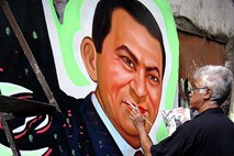 Nadaljevanje sojenja Mubaraku preloženo na konec decembra
