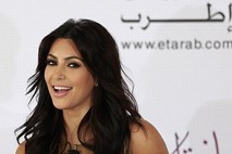 Kim Kardashian se ločuje že po 72 dneh zakona