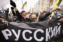 V Rusiji protesti desničarskih skrajnežev