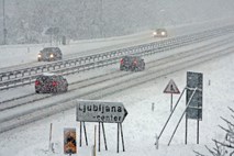 15. november se bliža, policija poziva k pripravi vozil na zimske razmere