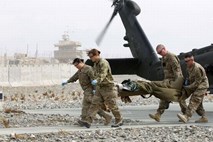 Ameriški vojak zaradi smrti civilistov v Afganistanu obsojen na dosmrtno ječo