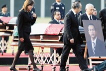 Smrt  mehiškega ministra še zavita v meglo