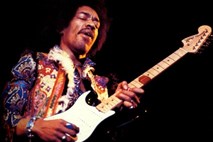Prvo mesto lestvice najboljših kitaristov zasedel Jimi Hendrix
