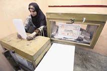 Volitve v Egiptu mirne, a ne brez težav
