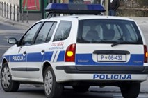 Mariborčana pri uvozu avtomobilov utajila 430.000 evrov davka