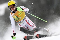 Valenčič peti na slalomu v Beaver Creeku, zmaga Kosteliću