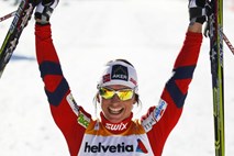 Svetovni pokal v Davosu: Marit Bjoergen spet najhitrejša, Jezerškova 36.