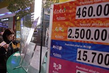 Za referendum o loterijski noveli teden pred iztekom roka zbranih okoli 14.000 podpisov