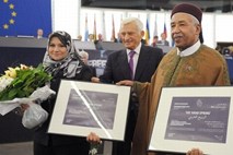 Buzek: Nagrada Saharov za prizadevanja vseh, ki so se borili za dostojanstvo v arabskem svetu