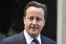 Clegg s prihodom v parlament pomiril govorice o razkolu s Cameronom