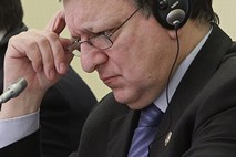 Barroso Orbana pozval k umiku predloga zakona o centralni banki