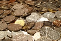 Kmalu na voljo spominski kovanci ob 10. obletnici evrske gotovine