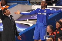 Razdor v Chelseaju: Igralci trenerju Villas-Boasu obračajo hrbet