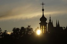 Češka vlada verskim skupnostim odobrila odškodnino za odvzete nepremičnine