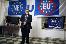 Nasprotniki hrvaškega članstva v EU zahtevajo razveljavitev referenduma