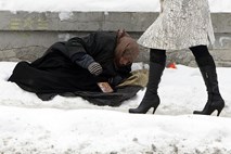 Morilski mraz: V Ukrajini največ smrti povezanih z alkoholom