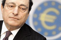 ECB ostaja glavni podpornik finančnega sistema, o Grčiji pa molči