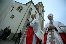 Mariborska nadškofija po daljšem molku o razsežnostih finančnega propada