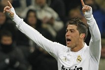 Ronaldo želi višjo plačo od Eto'oja, v nasprotnem primeru utegne celo zapustiti Madrid